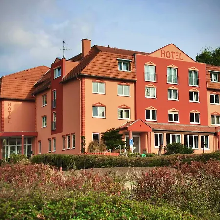 Meister Baer Hotel Wettiner Hof Отель