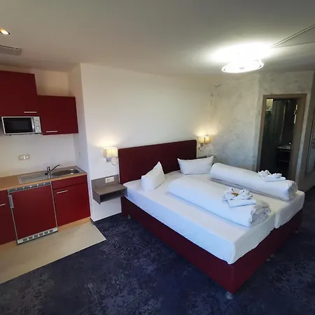 Meister Baer Wettiner Hof 3*